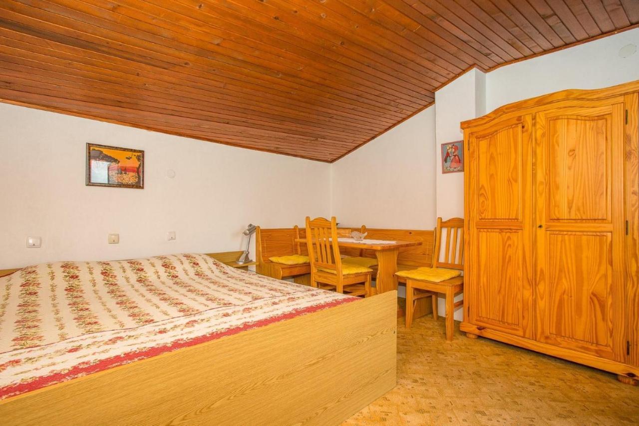 Antonija I Ante Hotel Kampor Luaran gambar